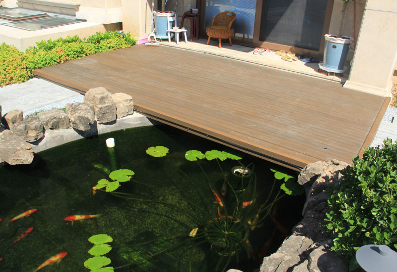 青岛城阳区锦鲤鱼池地板项目